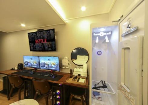 The Stone Bridge Hotel Sasang Пусан Екстериор снимка